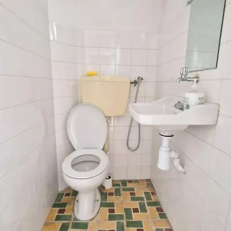 Standard Double T4 Apartmnt Homestay szállás Almada