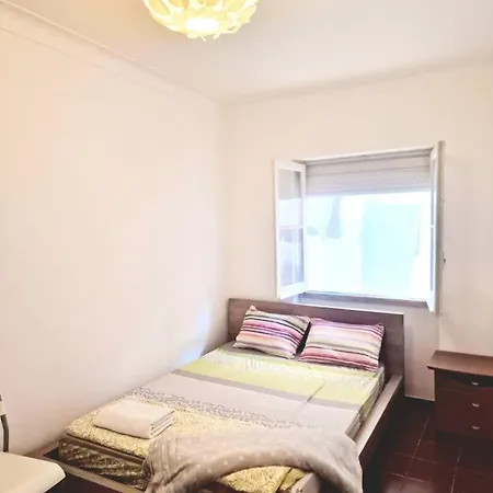 Homestay szállás Standard Double T4 Apartmnt Almada